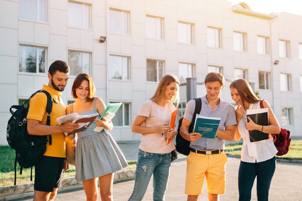 Recupero anni scolastici a Paese