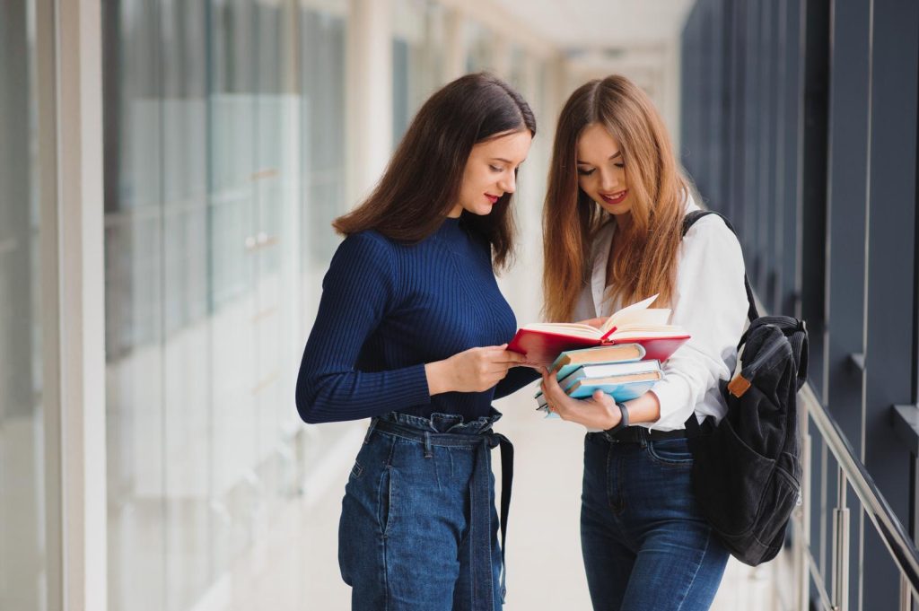 Scuole paritarie a Acerra