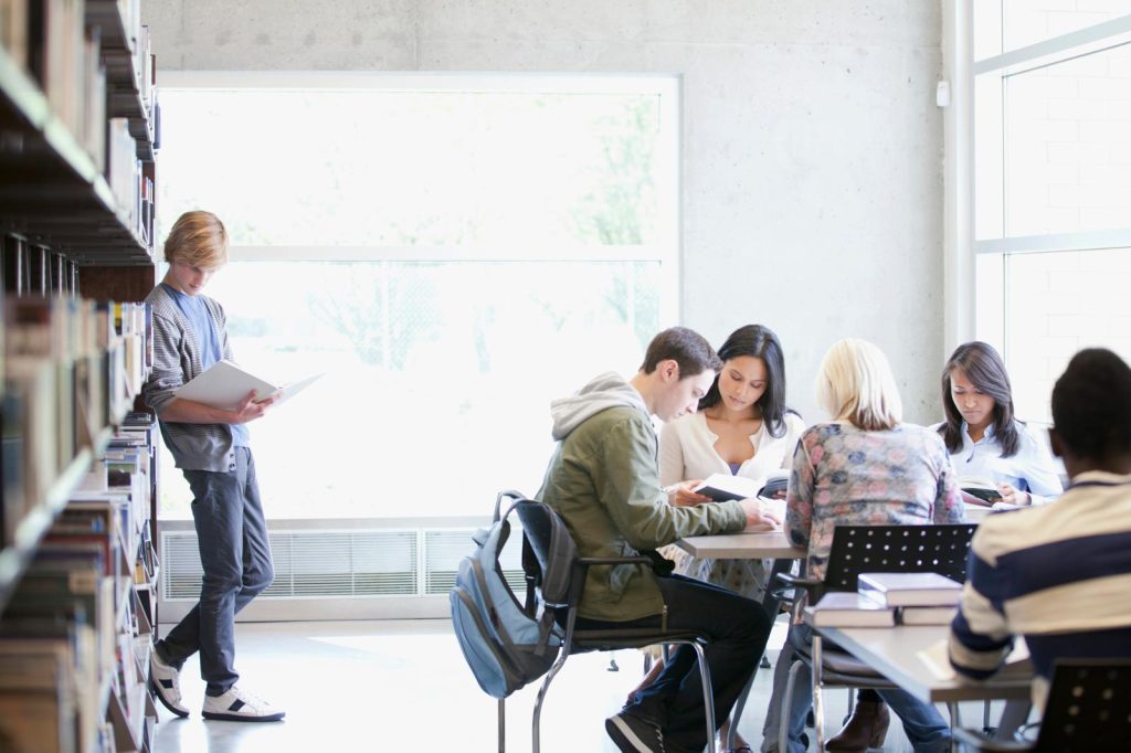 Scuole paritarie a Castel di Iudica