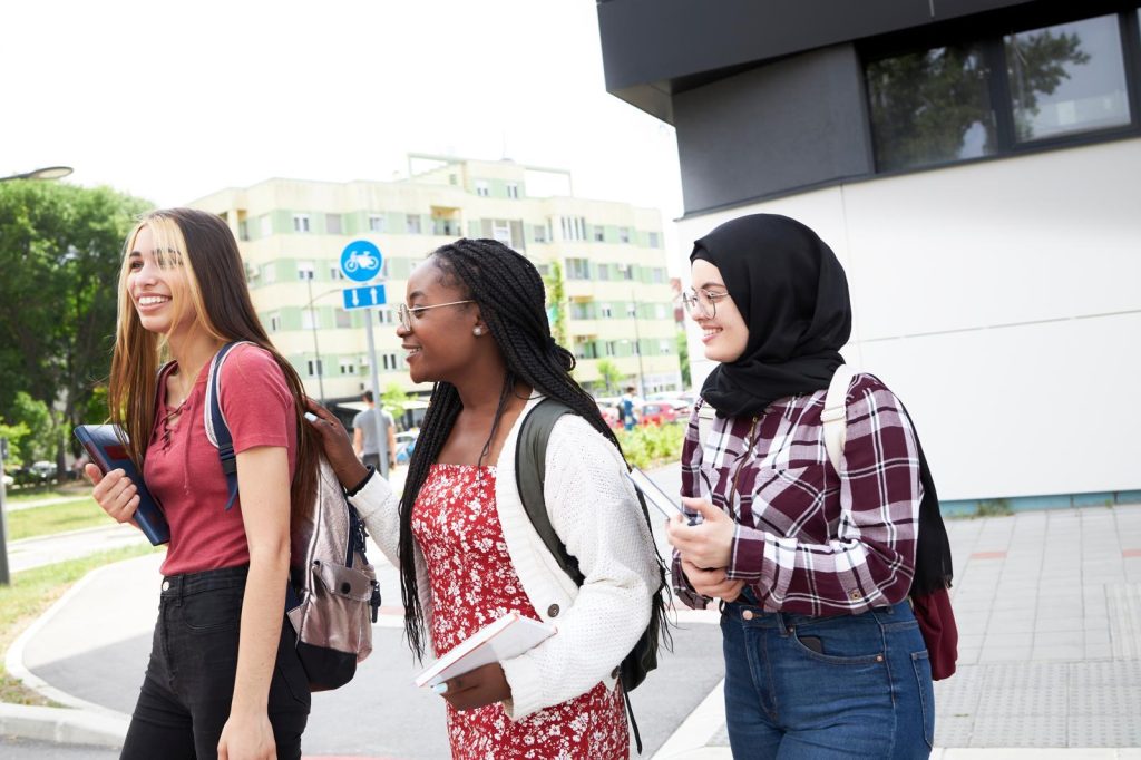 Scuole serali a Latina