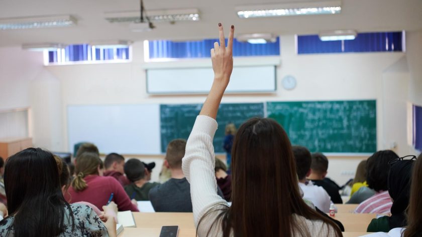 Scuole serali a Monte Urano