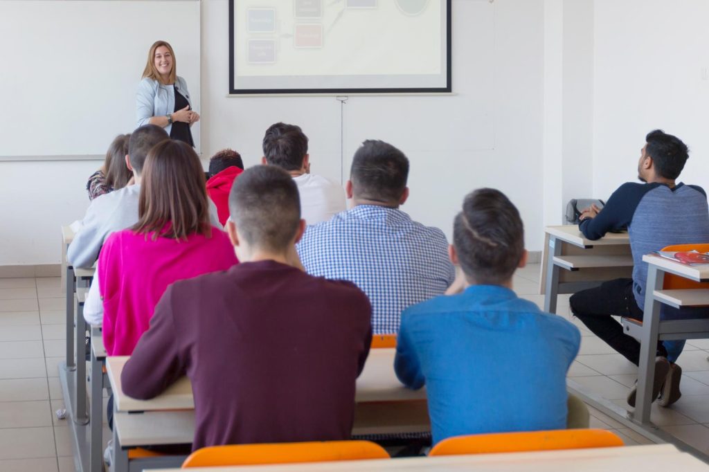 Scuole serali a Monzambano