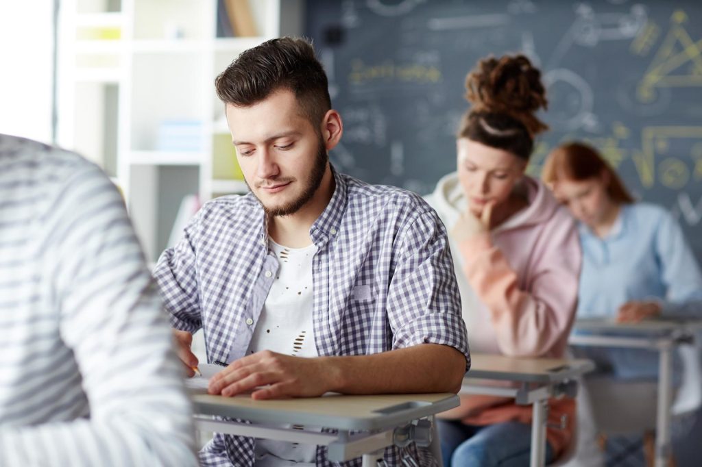 Scuole serali a Parabita